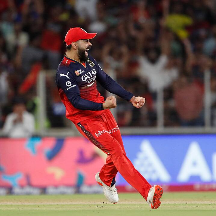 IPL 2025 Final: Virat Kohli jumps into Ravi Shastri's arms after RCB's maiden triumph (WATCH)