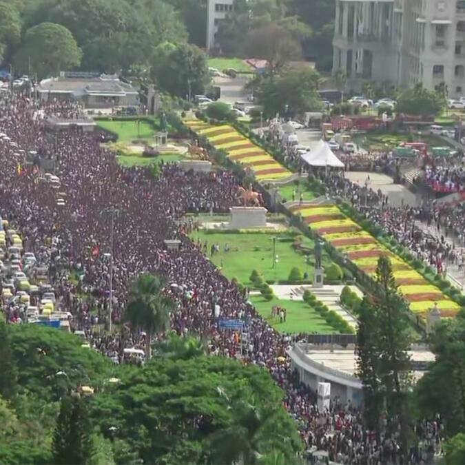 RCB victory celebration: Politics erupts as stampede claims 11 lives, questions raised over arrangements (WATCH)