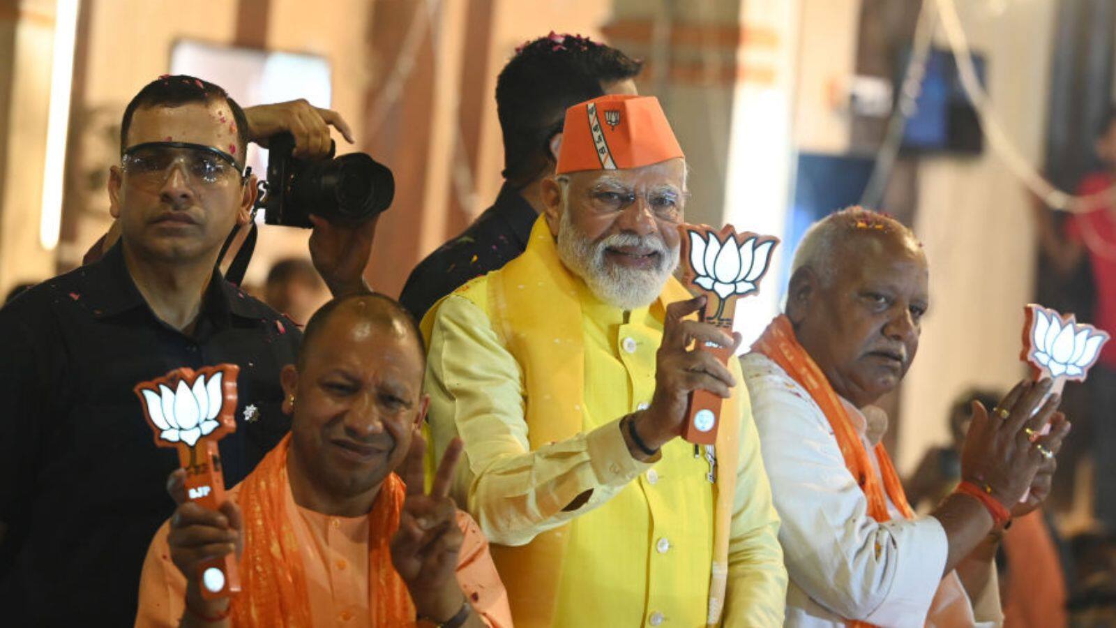 CM Yogi Adityanath and PM Narendra Modi