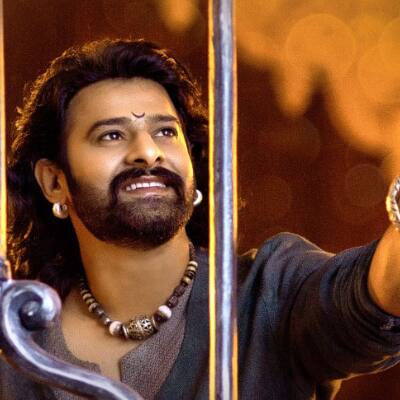 ప్రభాస్ ఫ్యాన్స్ కు బాహుబలి టీమ్ డబుల్ ట్రీట్, ఏం చేయబోతున్నారో తెలుసా?