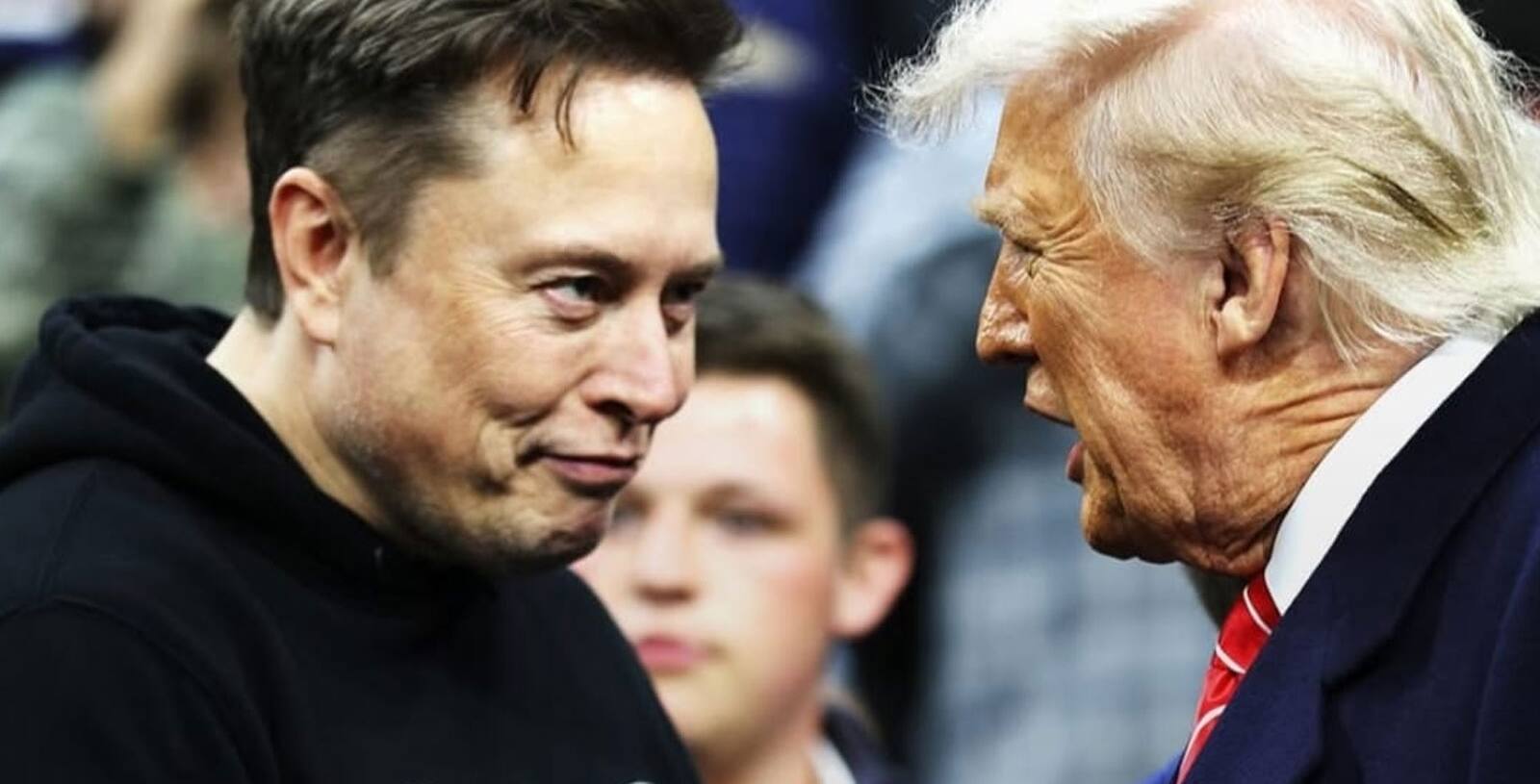 Elon Musk Vs Donald Trump