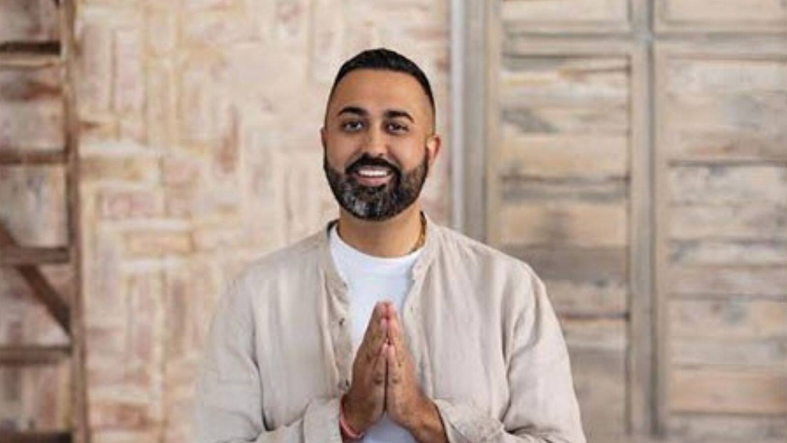 Kirtan maestro Radhika Das