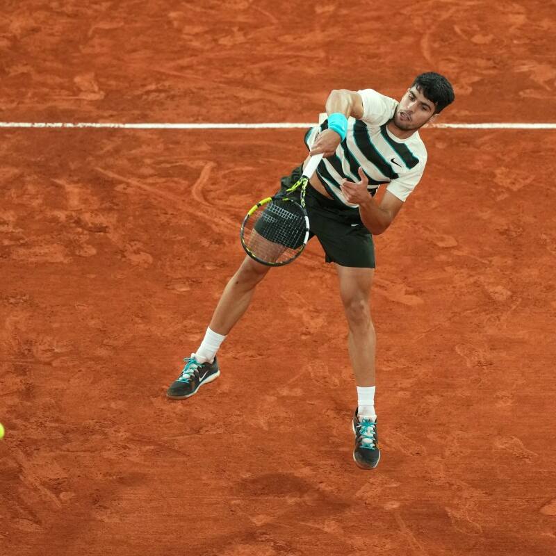 French Open 2025: Defending champ Alcaraz advances to final as Mussetti retires hurt