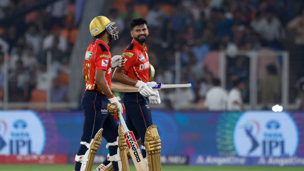 Shashank Singh and Shreyas Iyer