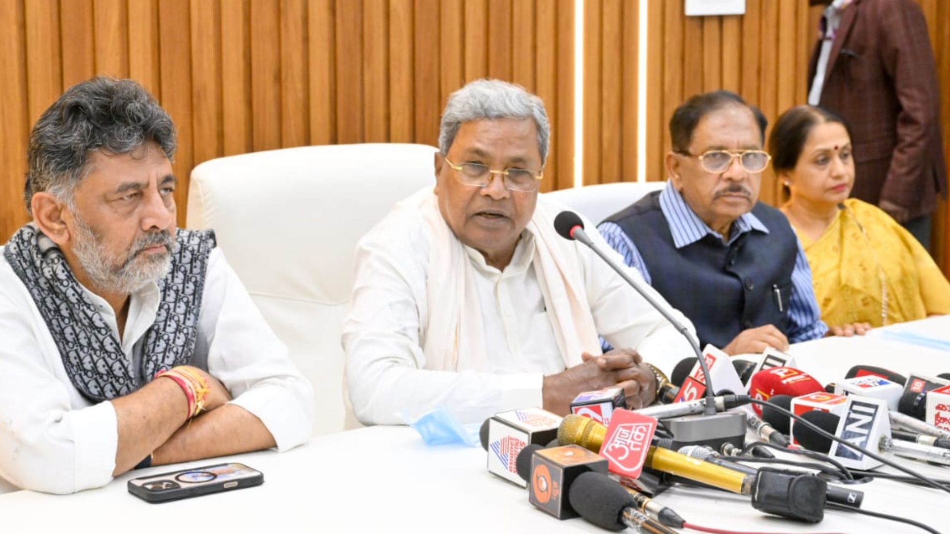 Siddaramaiah action About Stampede Case Siddaramaiah action About Stampede Case