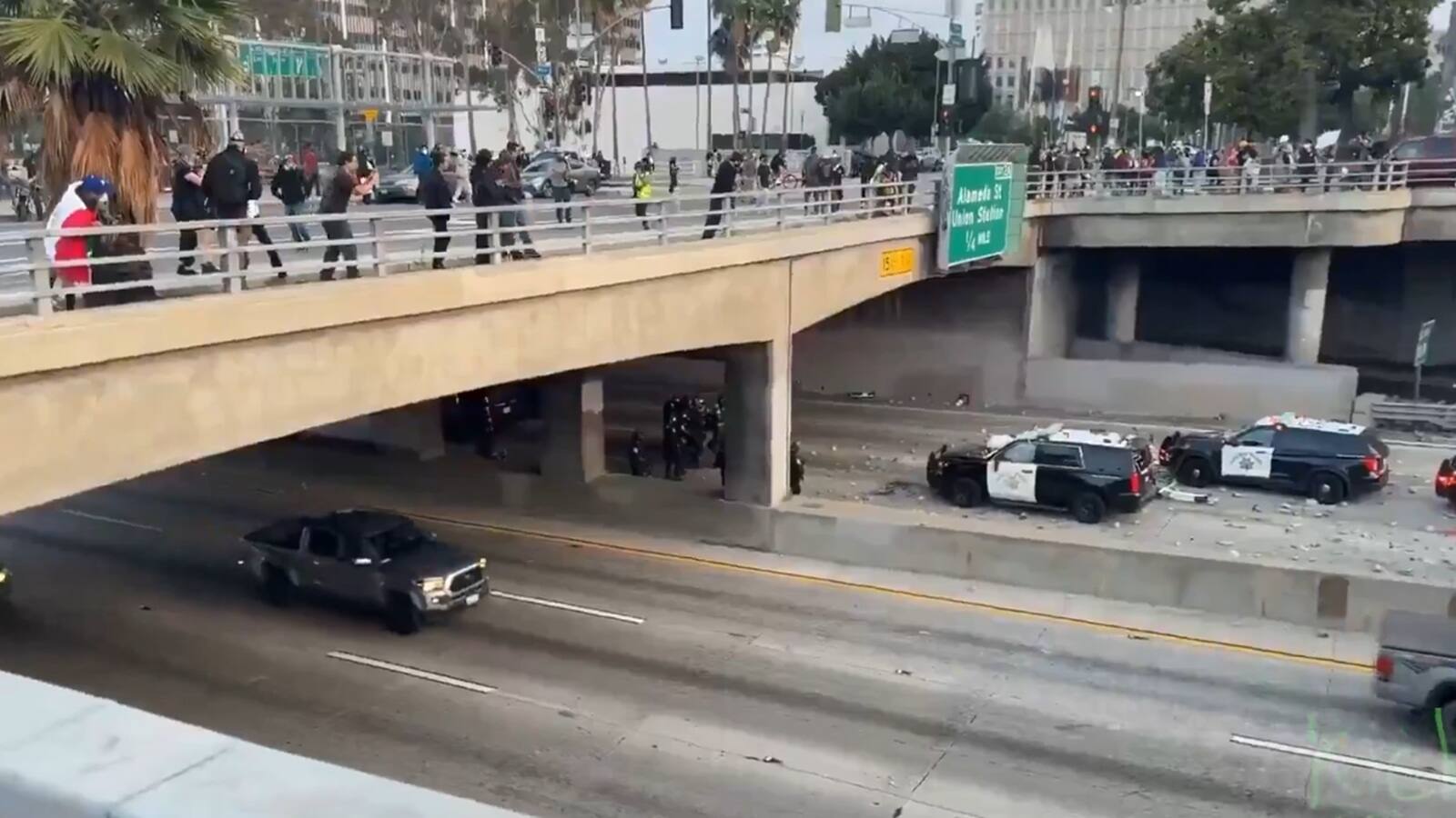 Los Angeles violent protests 