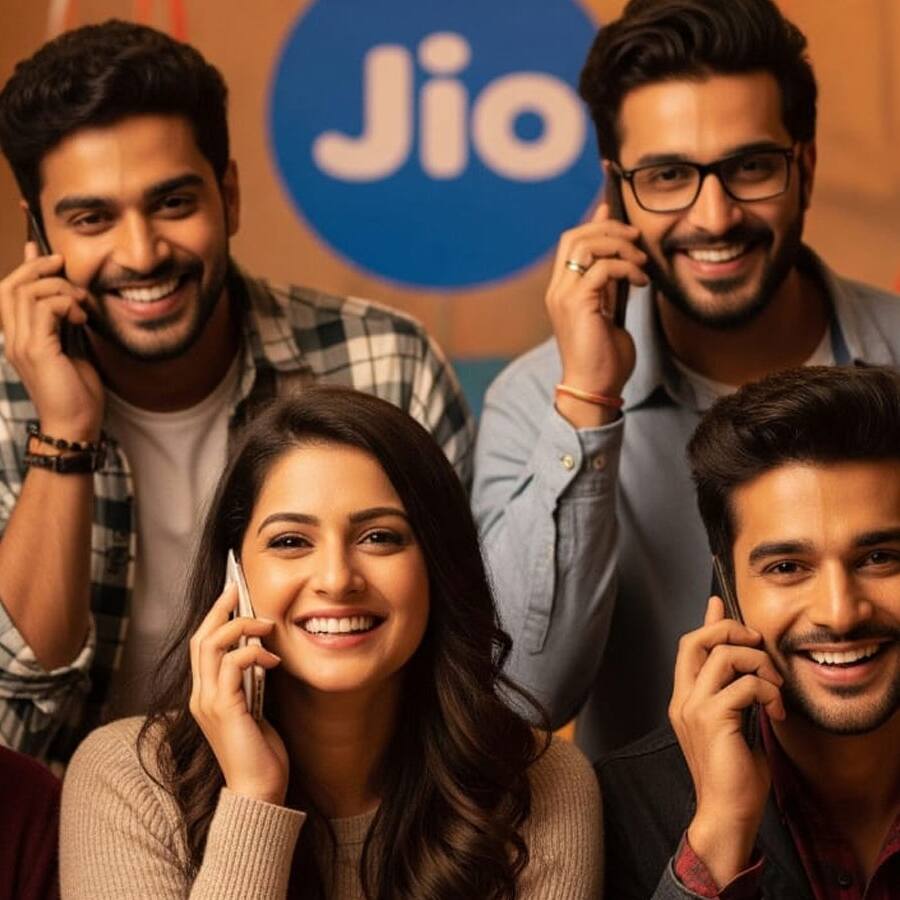 Jio offers Rs 3,599 yearly plan: UNLIMITED calls, 2.5GB/day, Hotstar and Cloud storage