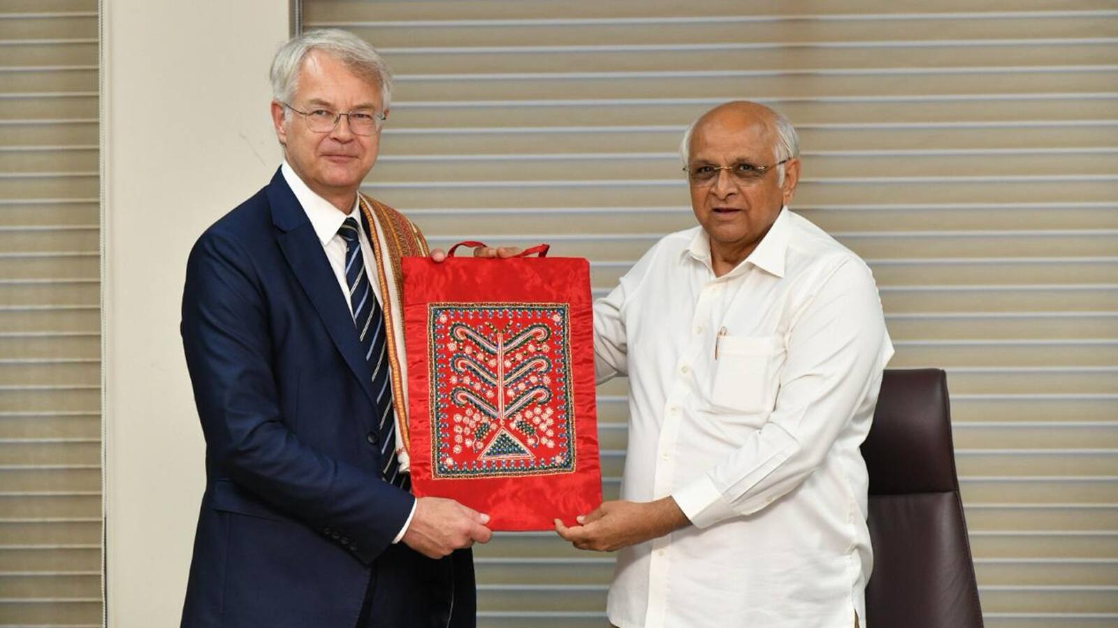 Bhupendra Patel meet Finland Ambassador Kimmo Lahdevirta