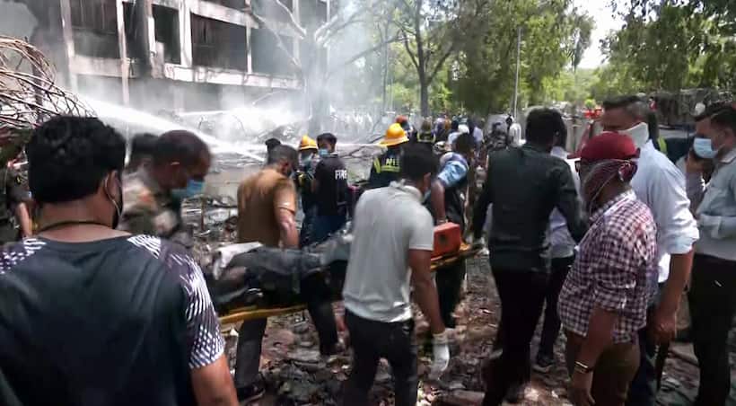 Air India Plane crashes in Ahmedabad 