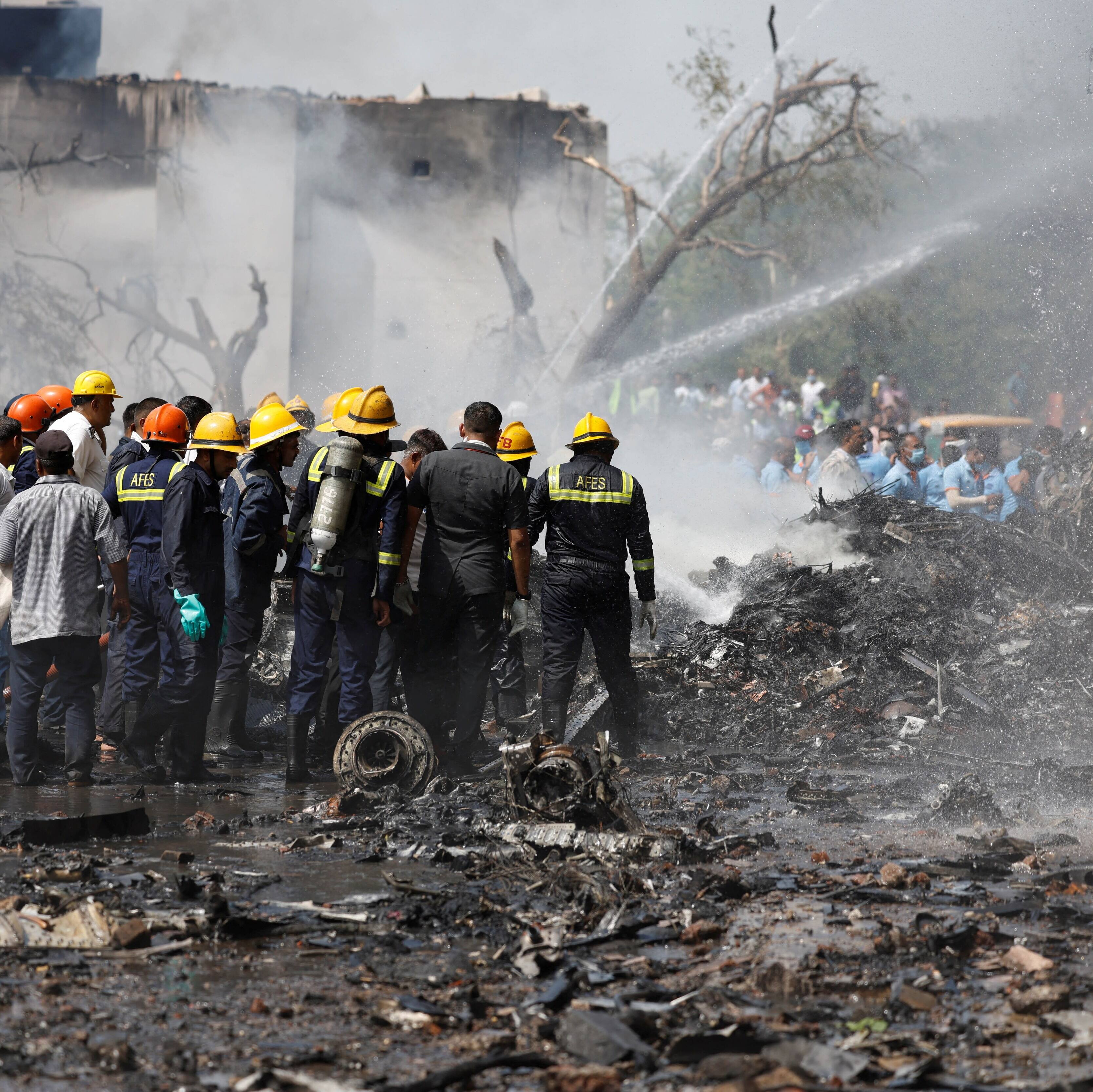 Air India Plane Crash: నాన్న ఉద్యోగం మానేసి మిమ్మల్ని చూసుకుంటాను..కంటతడి పెట్టిస్తున్న ఎయిరిండియా పైలట్ చివరి మాటలు
