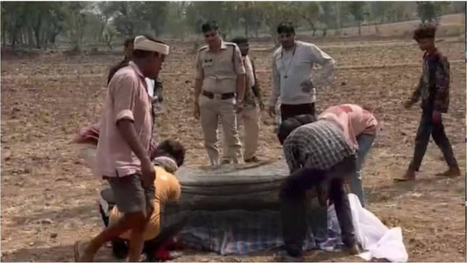 dhar crime mother shoots son murder