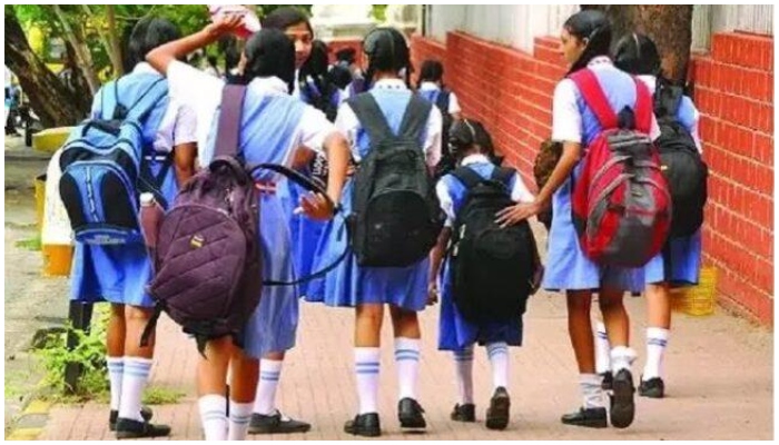 SCHOOL STUDENTS 