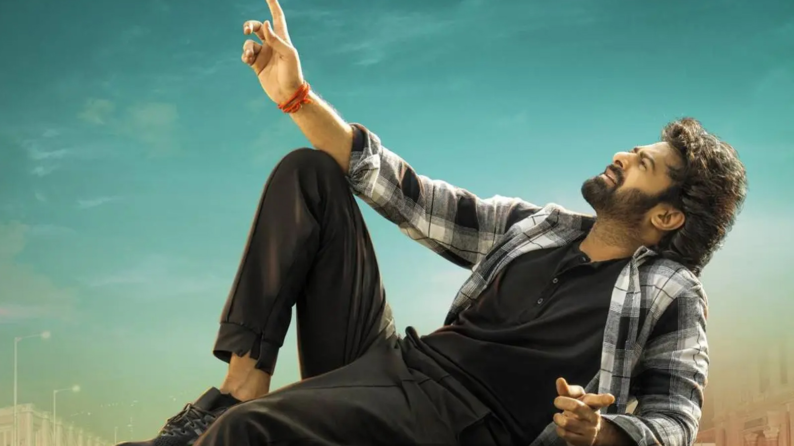 అమరన్ డైరెక్టర్ తో ప్రభాస్ మూవీ.. మళ్ళీ ఆర్మీ నేపథ్యంలోనే కథ ?
