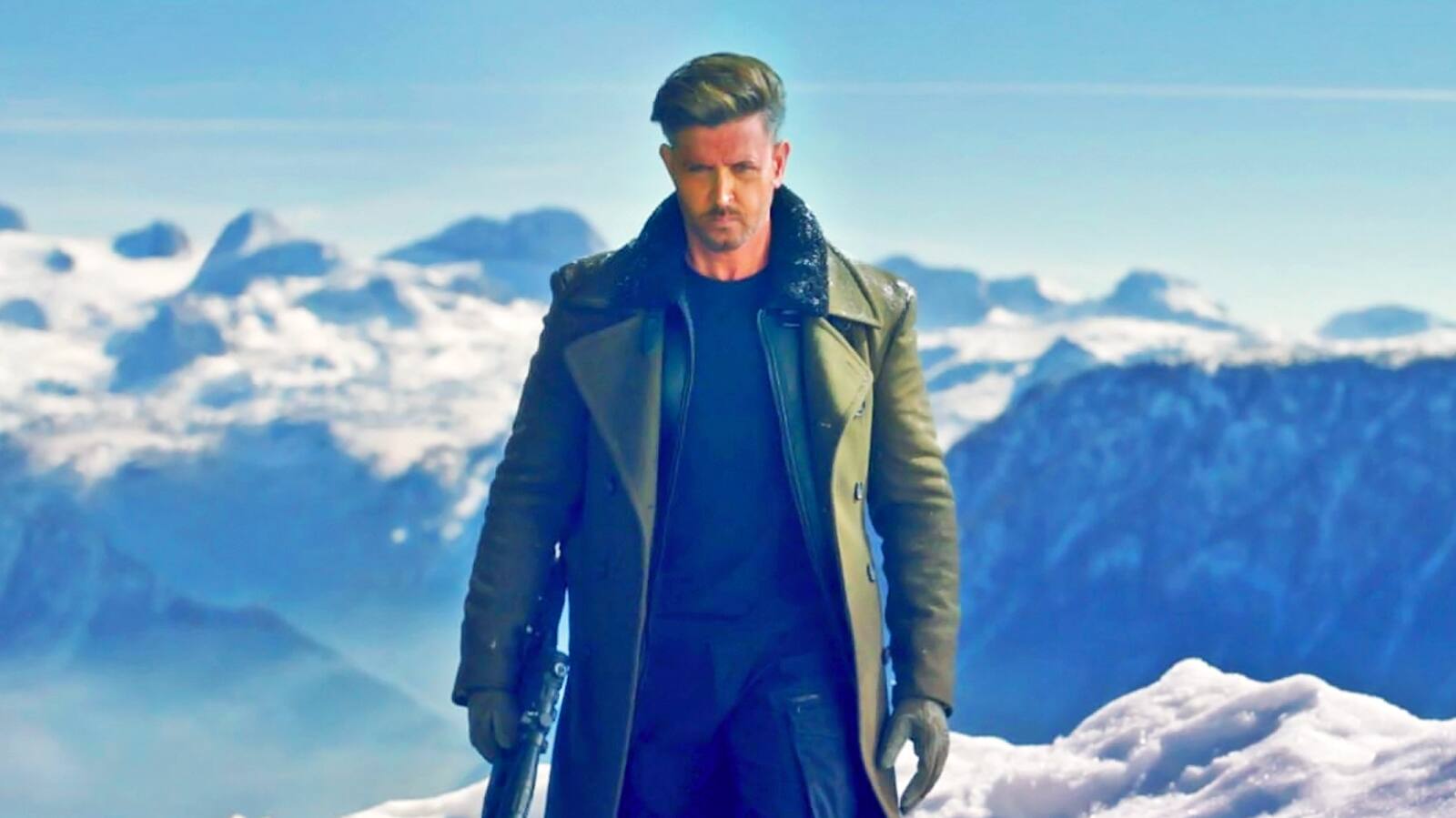 Anaita Shroff Adajania speak about Hrithik Roshan look in war 2