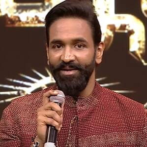 ప్రభాస్ కి నేను కర్ణుడిని, ఏం జరిగినా ఆయన వెనకాల నేనుంటా.. మంచు విష్ణు ఎమోషనల్‌ కామెంట్స్