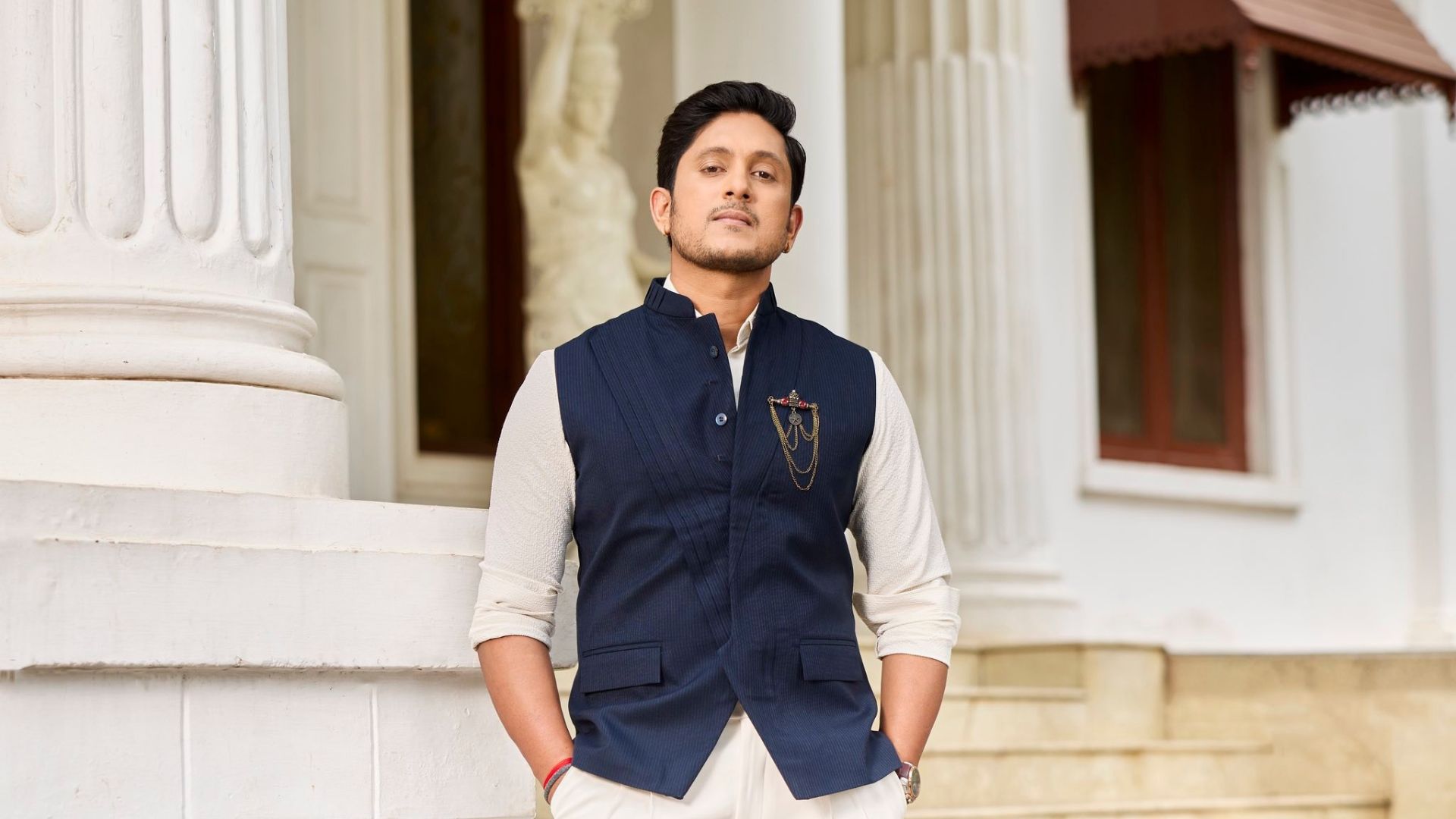 ಸ್ಯಾಂಡಲ್‌ವುಡ್‌ನಲ್ಲಿ ಹೊಸ ಬಿರುಗಾಳಿ, ಸಿನಿ ಭಕ್ತ ಗಣದ ಮನ ಗೆದ್ದ ಮಾರುತ, ರಾಧೇಯ!