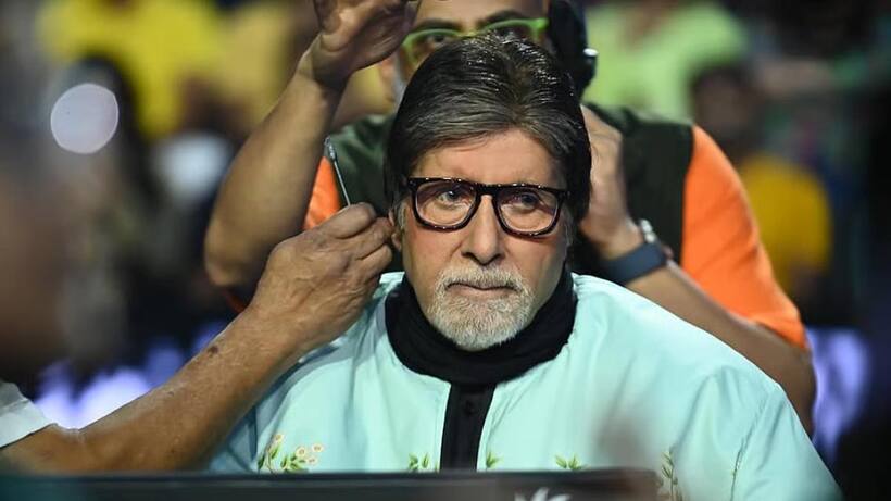 Amitabh Bachchan Hits Back User