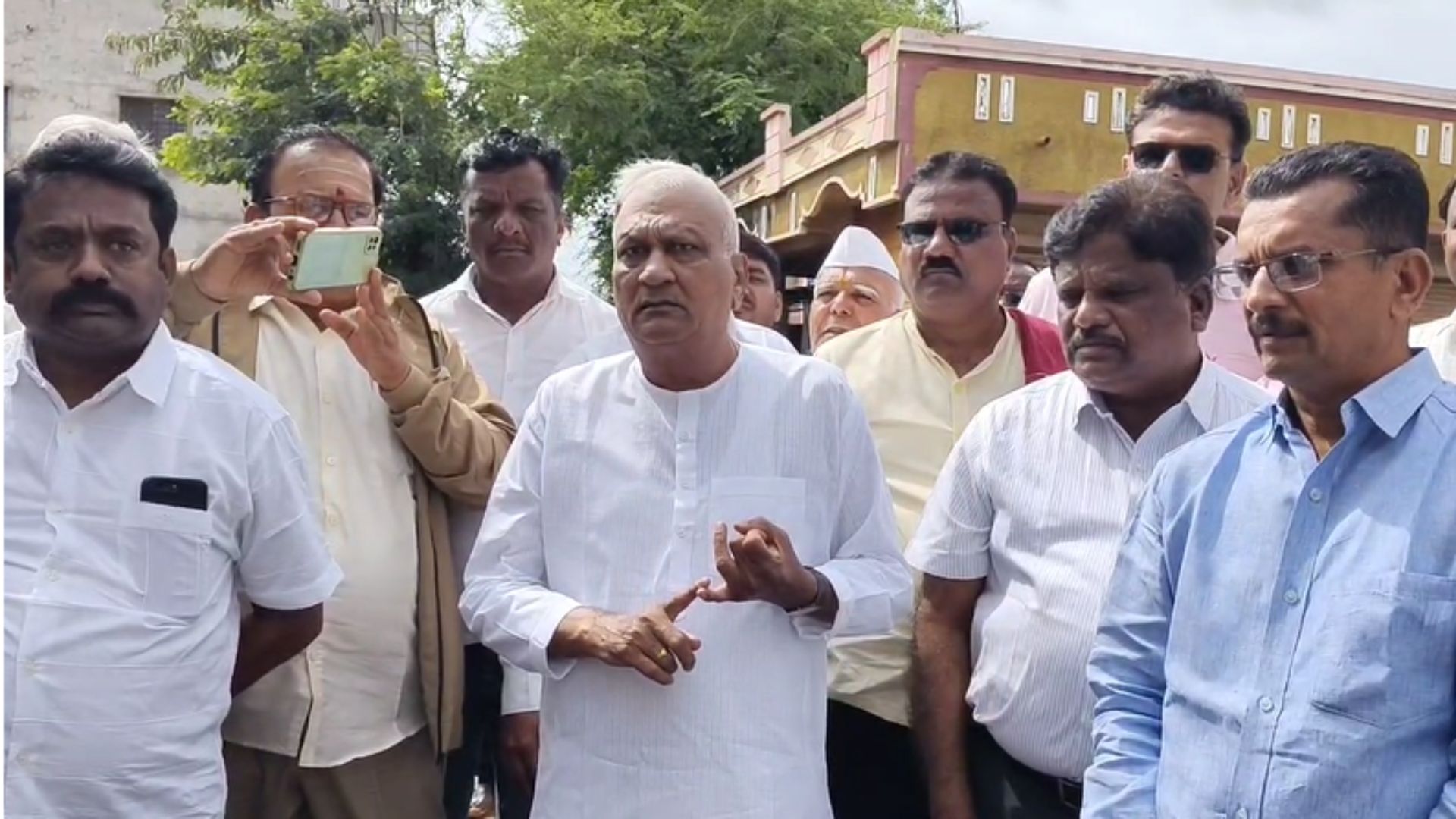 MLA RAju Kage MLA RAju Kage