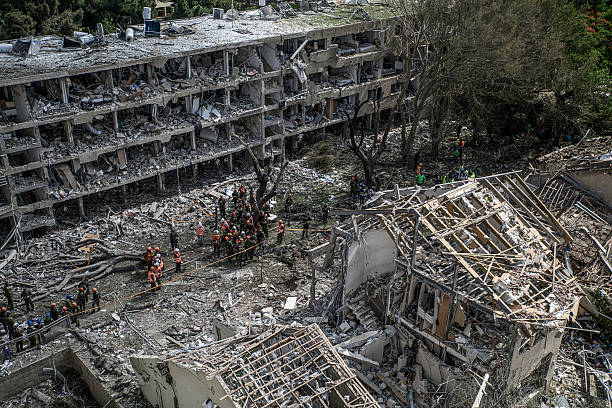 ಇರಾನ್‌ನಲ್ಲಿ ಖಮೇನಿ ಆಡಳಿತ ಅಂತ್ಯಕ್ಕೆ ಸ್ಕೆಚ್ ಹಾಕಿದ ಅಮೇರಿಕಾ-ಇಸ್ರೇಲ್ ದೋಸ್ತಿ ಪಡೆ!