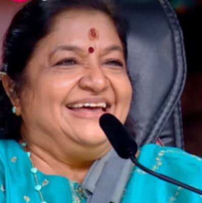 అభిమానుల వల్ల చిత్ర భుజానికి గాయం, ప్రమాదం గురించి వివరాలు వెల్లడించిన స్టార్ సింగర్