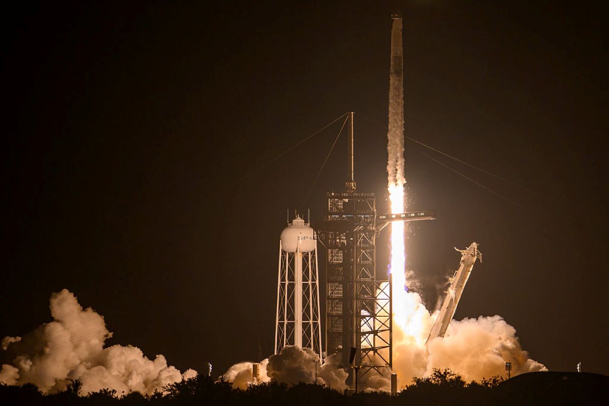 Axiom-4 Mission: 8 अंतरिक्ष यात्री, 14 दिन और 60 एक्सपेरिमेंट्स Axiom-4 Mission: 8 अंतरिक्ष यात्री, 14 दिन और 60 एक्सपेरिमेंट्स