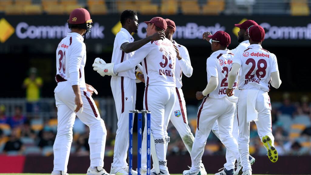 West Indies - వ‌ర‌ల్డ్ ఛాంపియ‌న్ టీమ్.. 27 పరుగులకే ఆలౌట్.. ఇలా త‌యార‌య్యారేంది సామీ !