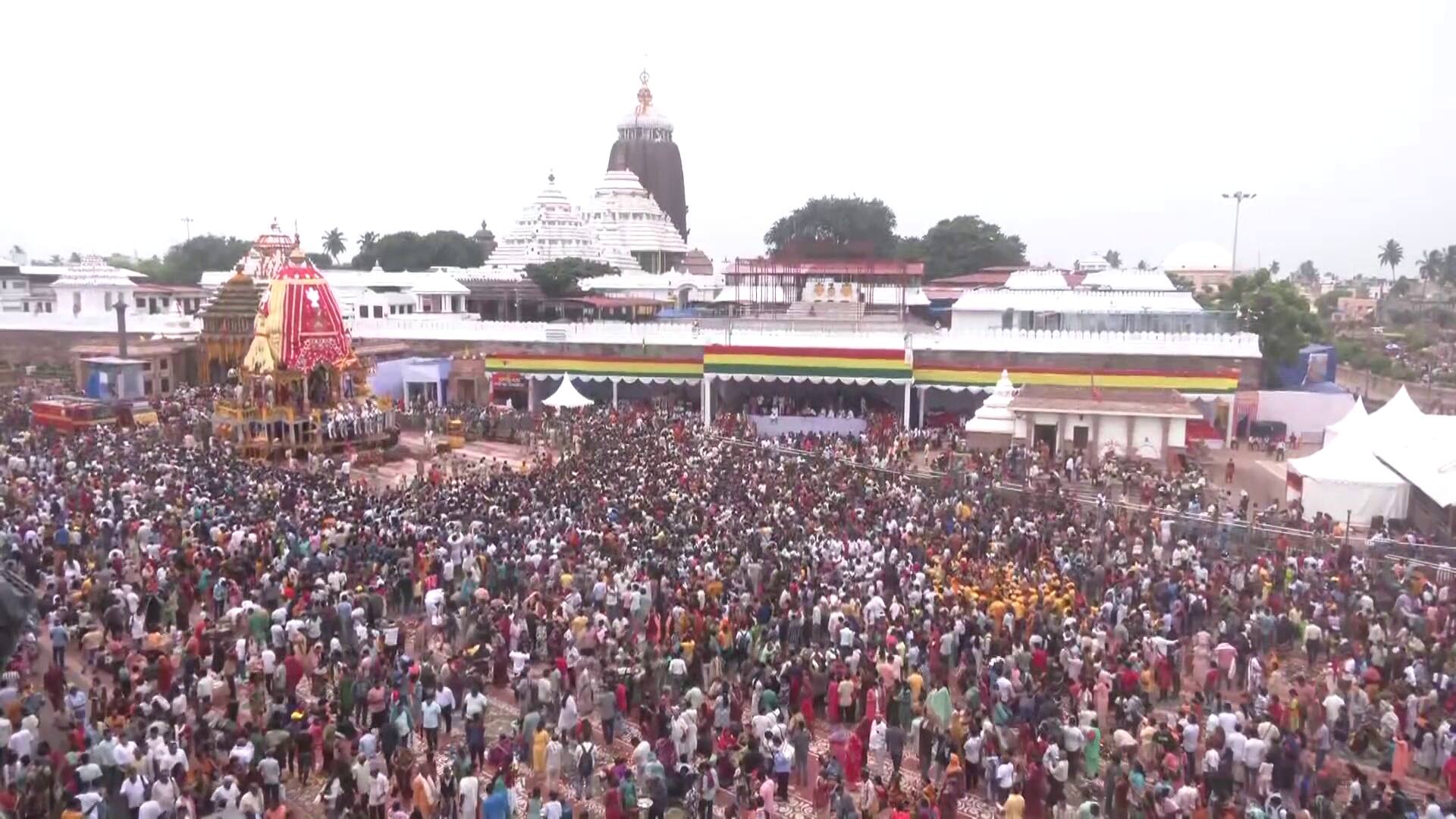 puri temple 