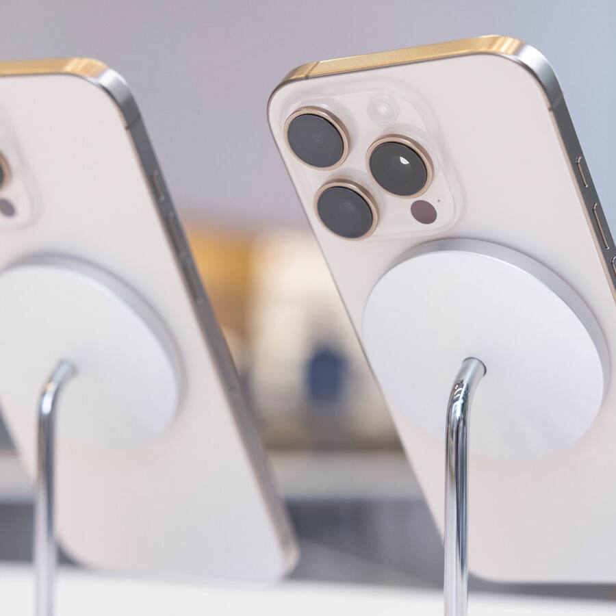 Big price drop on iPhone 16 ahead of iPhone 17 launch—LIMITED time Amazon offer