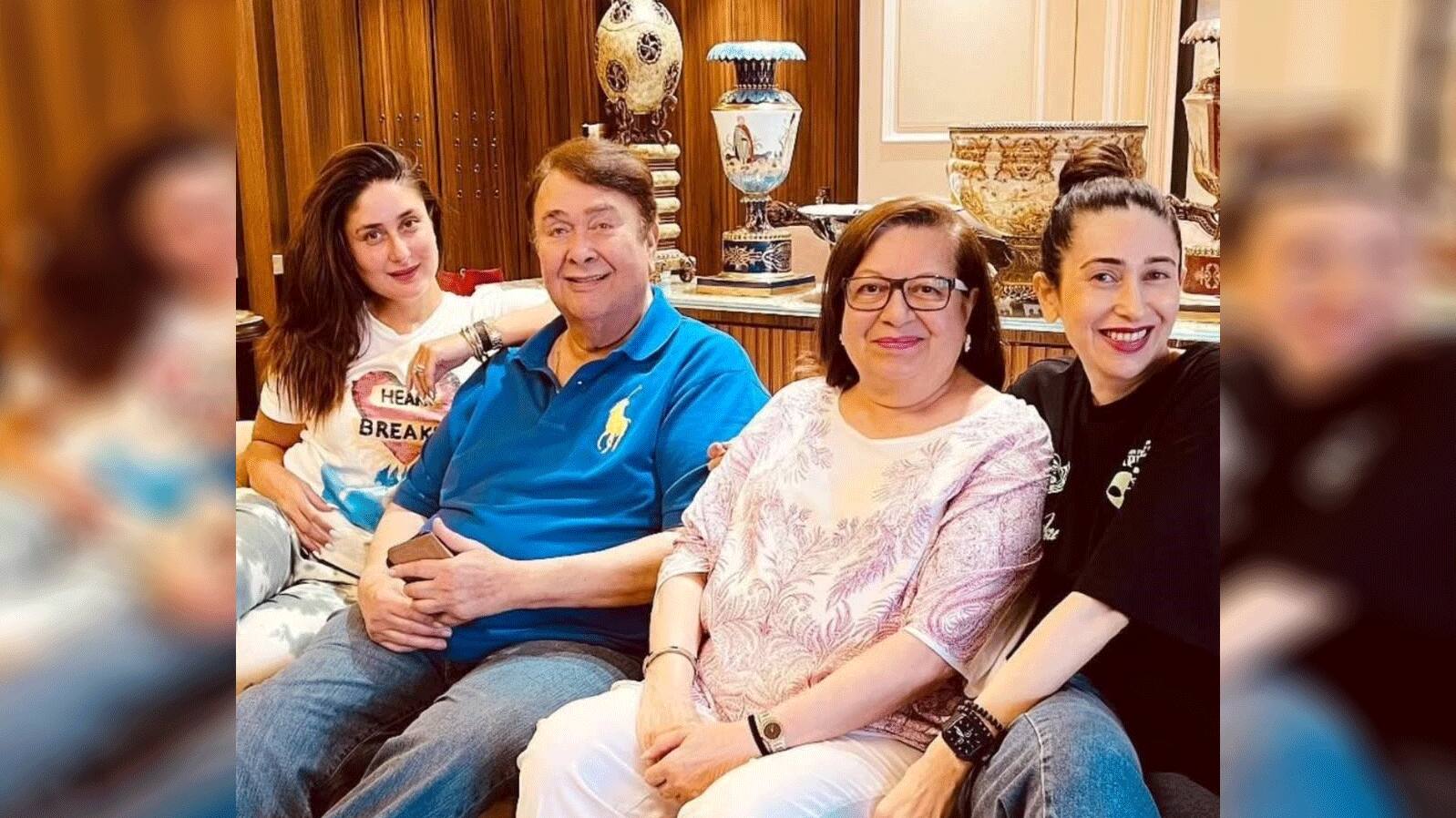 kareena kapoor with parents 