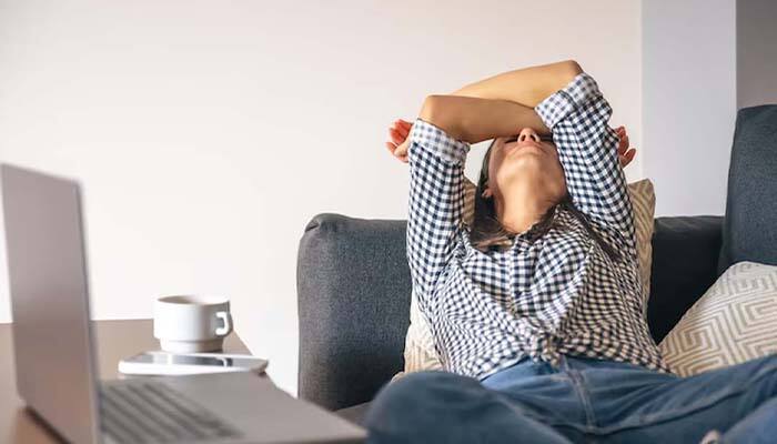 Digital Detox Guide: Simple 10 step guide to rebuild your life from digital addiction