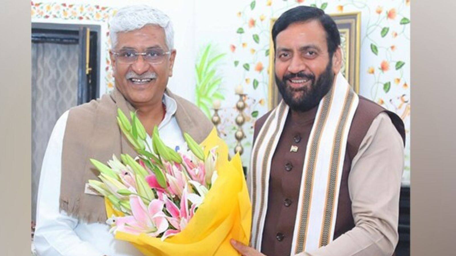 Haryana Chief Minister Nayab Singh Saini with Union Tourism Minister Gajendra Singh Shekhawat 