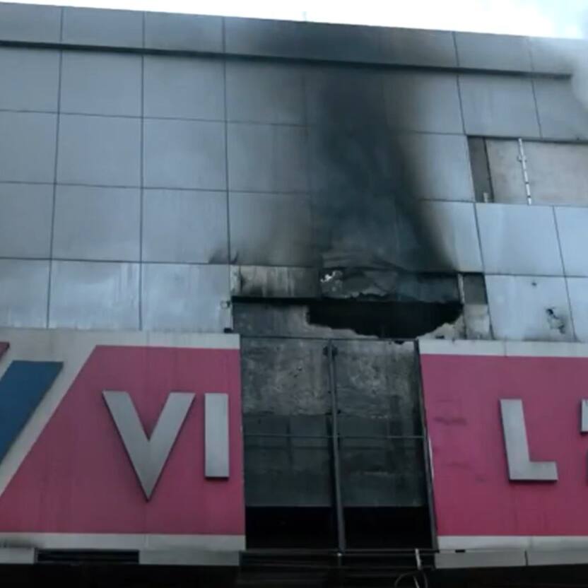 UPSC aspirant dies in Delhi's Karol Bagh fire: 'I'm stuck in lift, can't breathe, please save me'