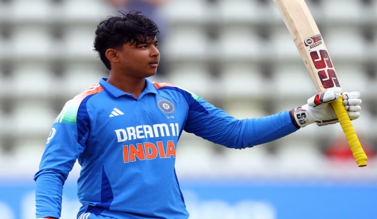 U-19 క్రికెట్లో చరిత్ర సృష్టించిన వైభవ్ సూర్యవంశీ U-19 క్రికెట్లో చరిత్ర సృష్టించిన వైభవ్ సూర్యవంశీ