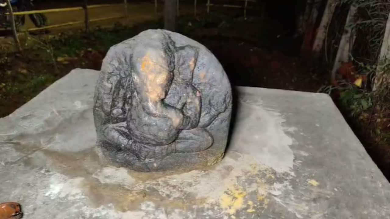 ಶಿವಮೊಗ್ಗ: ಗಣಪತಿ ವಿಗ್ರಹ ಅವಮಾನ ಶಿವಮೊಗ್ಗ: ಗಣಪತಿ ವಿಗ್ರಹ ಅವಮಾನ