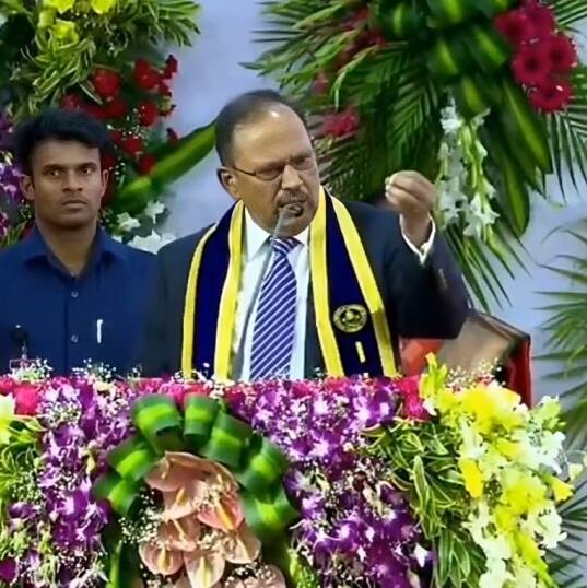 ഓപ്പറേഷൻ സിന്ദൂറിൽ ഇന്ത്യക്ക് ഒന്നും നഷ്ടപ്പെട്ടിട്ടില്ല; തെളിവ് പുറത്തുവിടാൻ വെല്ലുവിളിച്ച് അജിത് ഡോവൽ, 'ഒരു ചിത്രമെങ്കിലും കാണിക്കു'