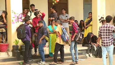 കീം പ്രവേശനം: പഴയ ഫോർമുലയിൽ നടപടി തുടങ്ങി സർക്കാർ, 16 വരെ അപേക്ഷിക്കാം