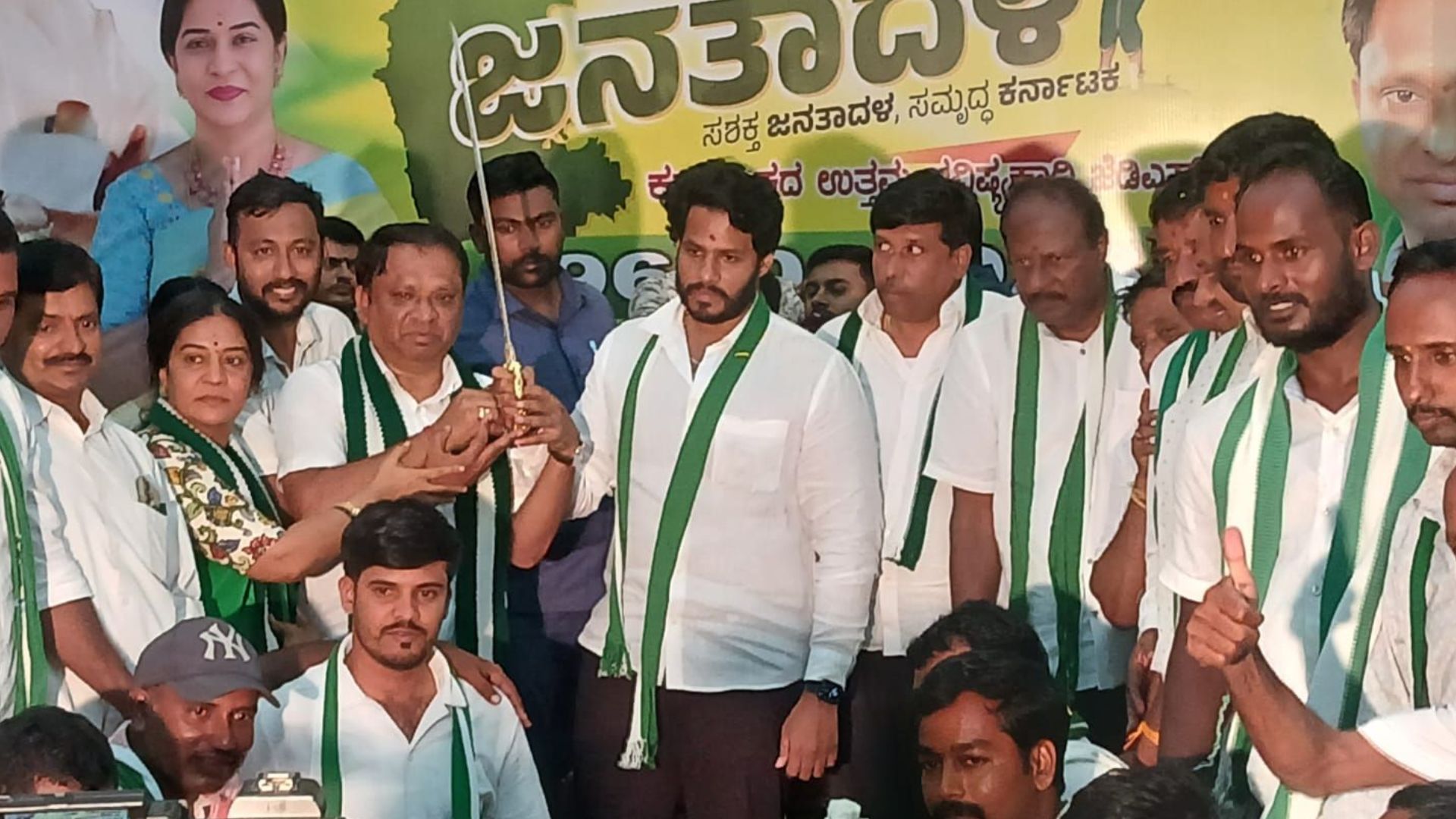 Nikhil kumaraswamy