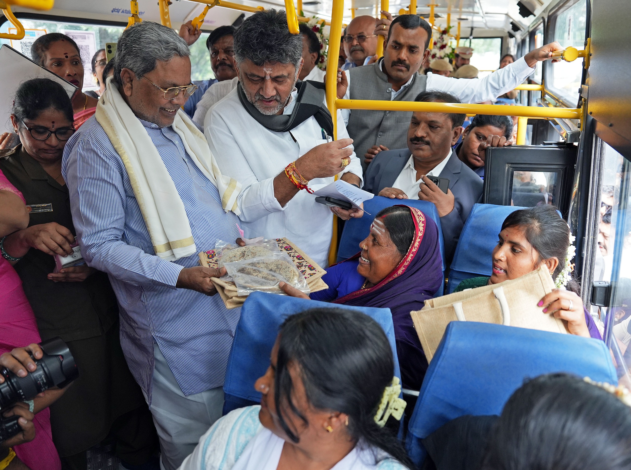 Shakti Scheme 500 Crore woman Passenger