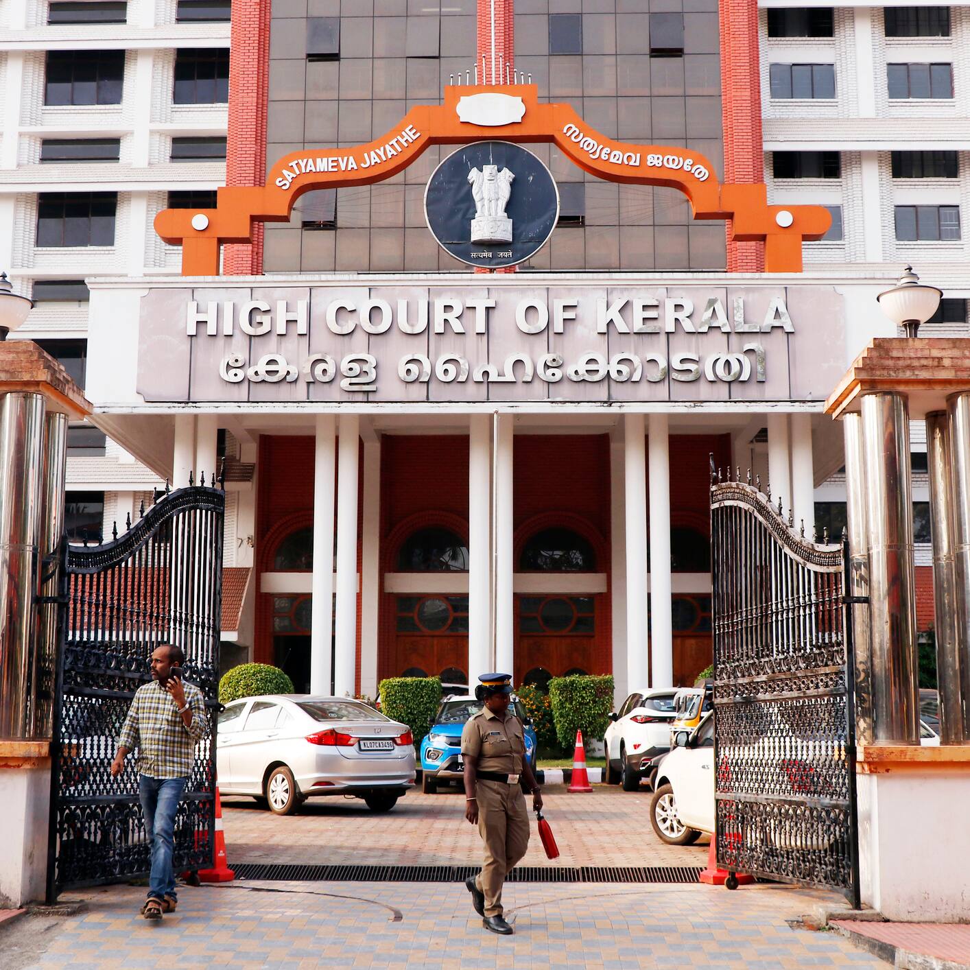 Kerala High Court Slams Brakes on Use of ChatGPT, AI Tools to Reach Verdicts