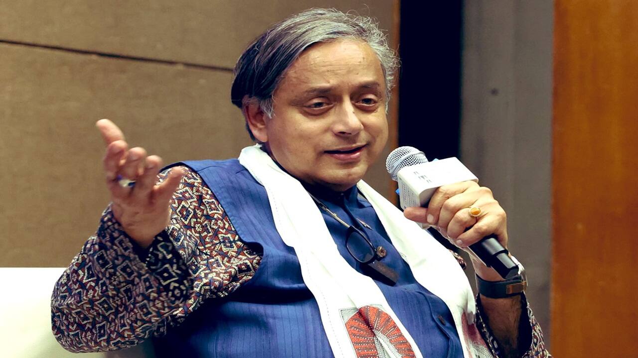 Shashi Tharoor