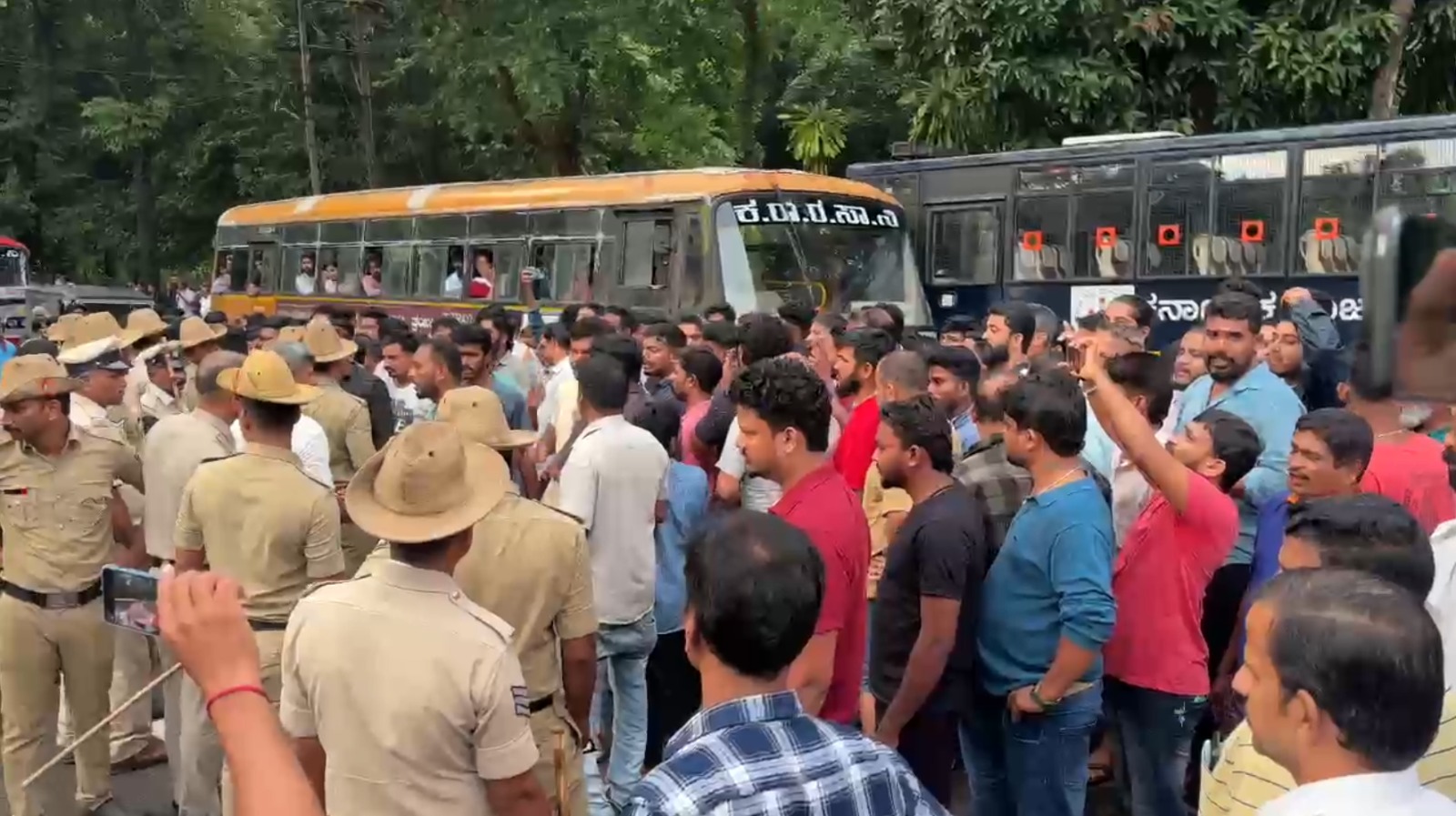 News Hour: ಸ್ಪಾಟ್ 13 ರಲ್ಲಿ GPR ಬಳಸಲು ಎಸ್​ಐಟಿ ನಿರ್ಧಾರ? ಹೊಸ ಜಾಗ, ಹೊಸ ಗುರುತು, ಎಸ್​ಐಟಿ ನಡೆ ನಿಗೂಢ!