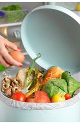 These are the main reasons why the kitchen smells bad