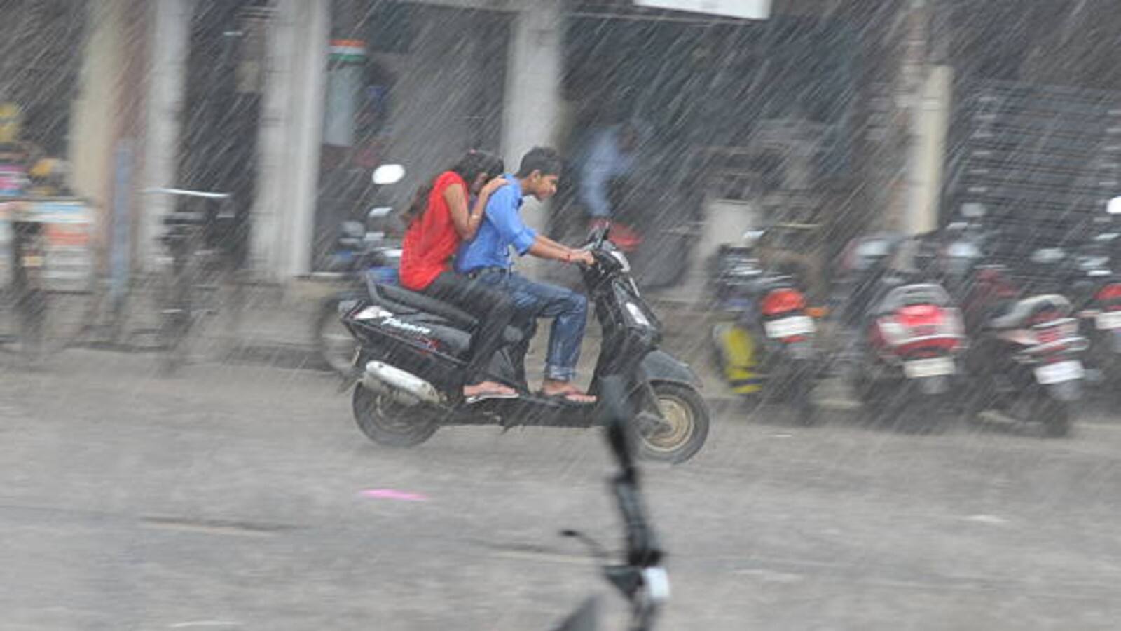 heavy rain alert