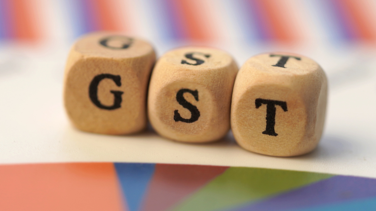 ಜಿಎಸ್​ಟಿ 2.0! ಯಾವುದು ಅಗ್ಗ? ಏನು ದುಬಾರಿ? ವರ್ಷಕ್ಕೆ 40 ಸಾವಿರ ಕೋಟಿ ನಷ್ಟ! ಪರಿಹಾರ ಏನು?