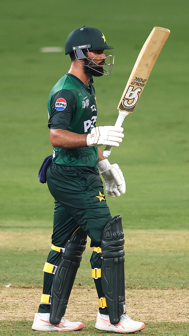 क्रिकेट इतिहास के वो 7 मौके जब पाकिस्तान ने खुद को करवा दिया शर्मिंदा