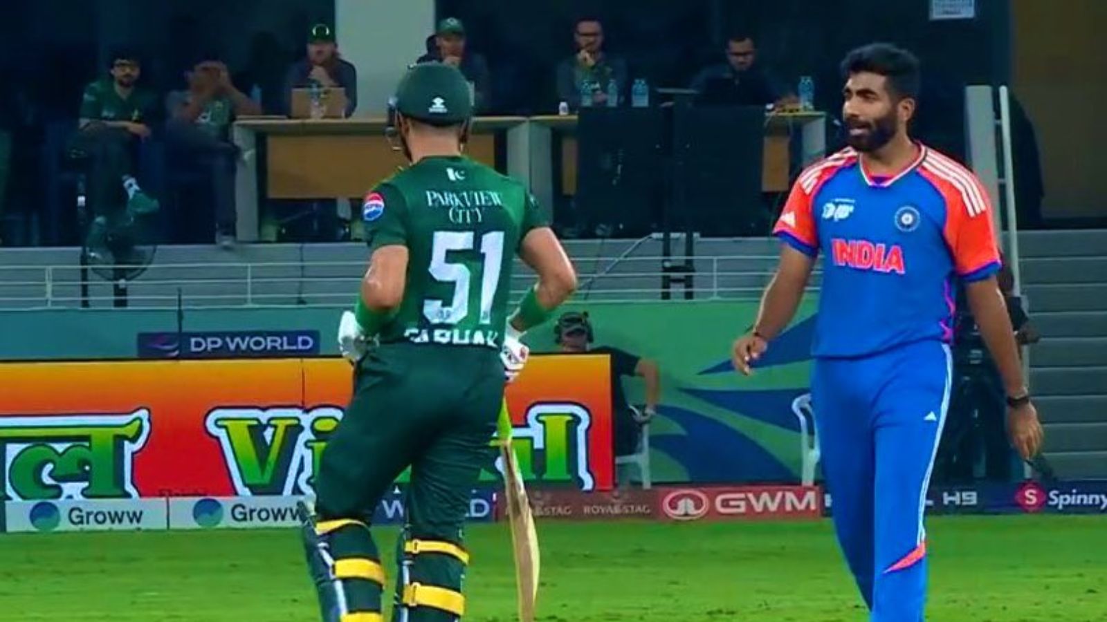 ஆசிய கோப்பை! இந்திய ராணுவத்தை அவமதித்த ஹாரிஸ் ராஃப்புக்கு தரமான பதிலடி கொடுத்த பும்ரா!