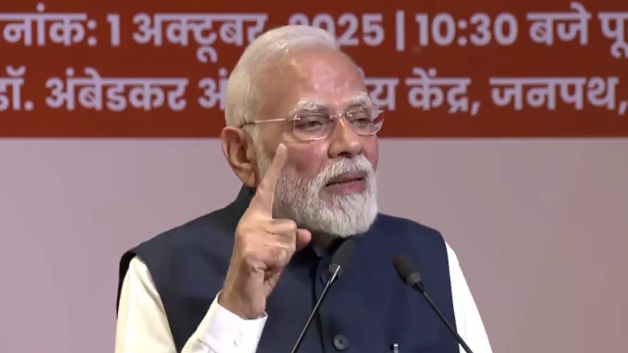 PM Narendra Modi in RSS centenary celebrations PM Narendra Modi in RSS centenary celebrations