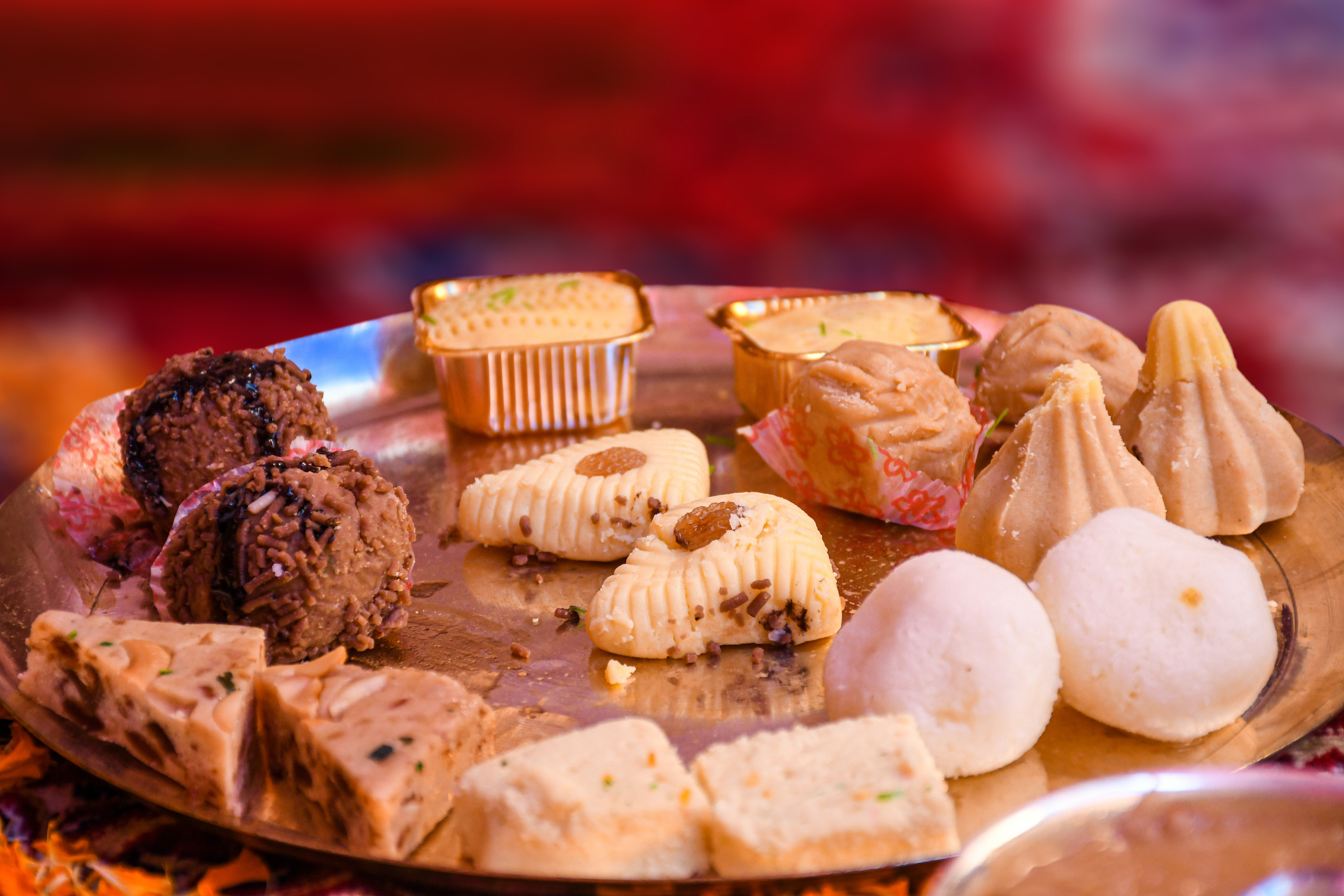 Bijaya Dashami Recipe: বিজয়ার পর মিষ্টিমুখ করুন বাড়িতে বানানো চন্দ্রকলা মিষ্টি দিয়ে, রইল তার রেসিপি