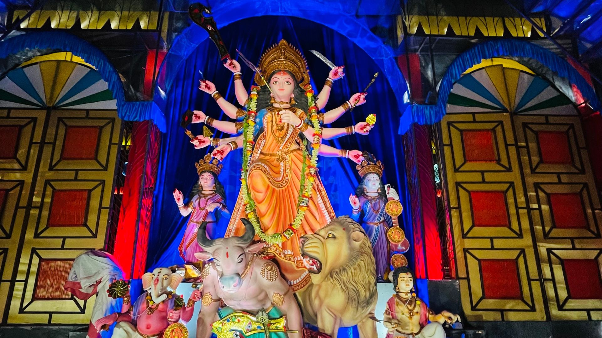 West Bengal Durga Puja 2026: বদলের বাংলায় দুর্গাপুজোতেও বদল, ক্লাবে-ক্লাবে অনুদান বন্ধ করছে বিজেপি!