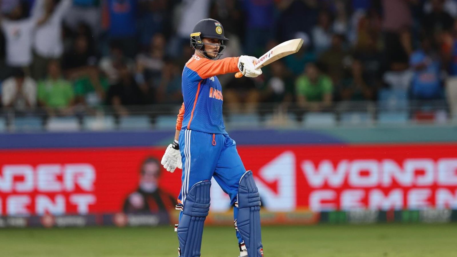 டி20 ரேங்கில் அபிஷேக் சர்மா ராஜ்ஜியம்.. முதலிடத்தை இழந்த 'மிஸ்டரி' ஸ்பின்னர்.. பும்ரா ரேங்க் என்ன?